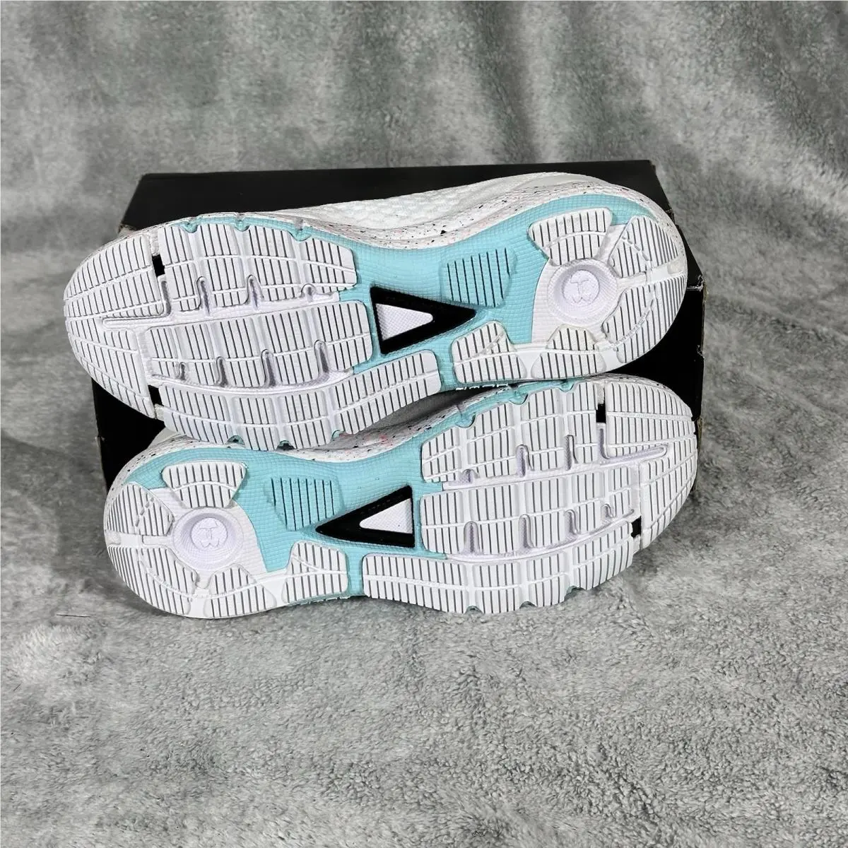Under Armour shoes - Under Armour Machina - Machina - 3024858-100 - Multicolor 4
