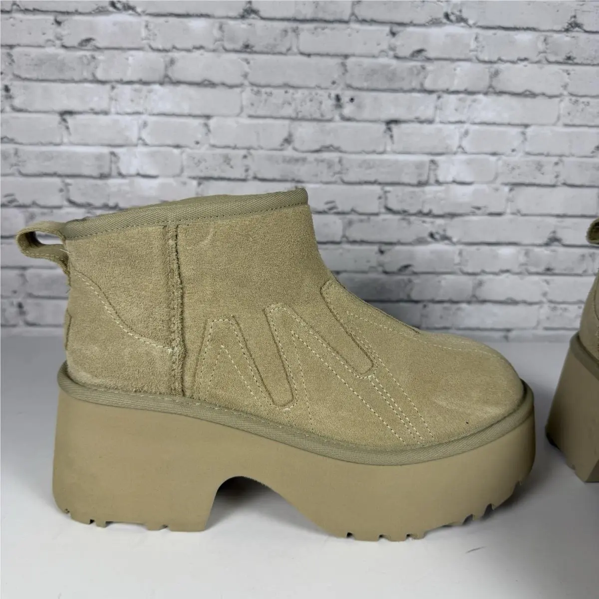 UGG shoes - Ultra Mini New Heights - Ultra Mini New Heights - Mustard Seed (UPC: 197634810393) 1