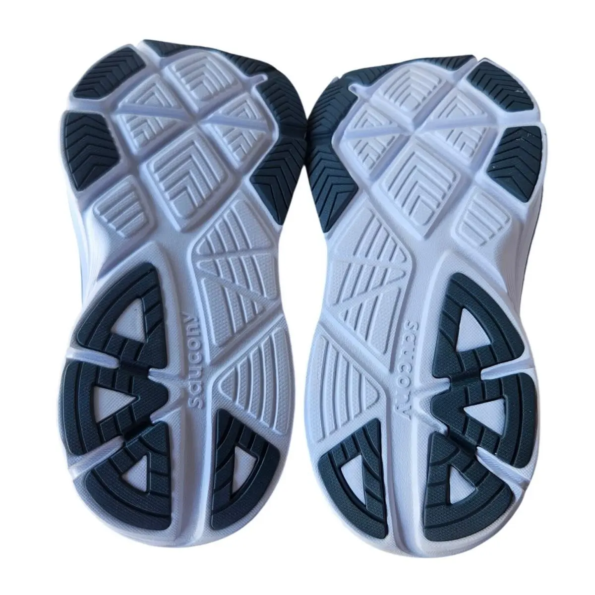 Saucony shoes - Saucony Guide 18 - Guide - Black 0