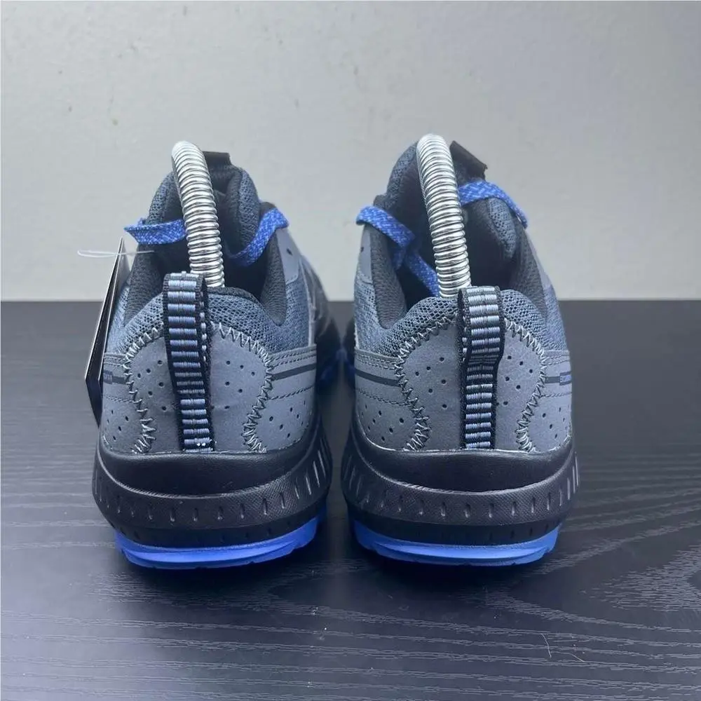 Saucony shoes - Gray 2