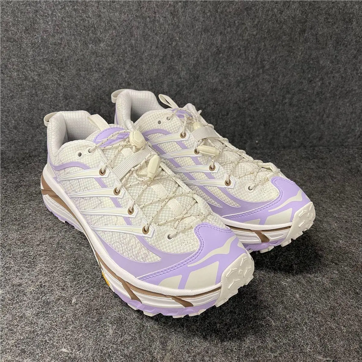 Hoka Mafate Three2 Wordmark Athletic Sneaker Unisex Size US M9/W10