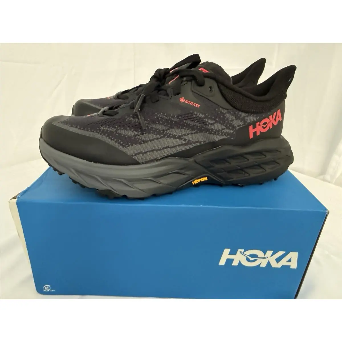 Hoka shoes - Hoka One One HOKA Speedgoat 5 GORE-TEX Spike - 1133532-BBLC - Black 3