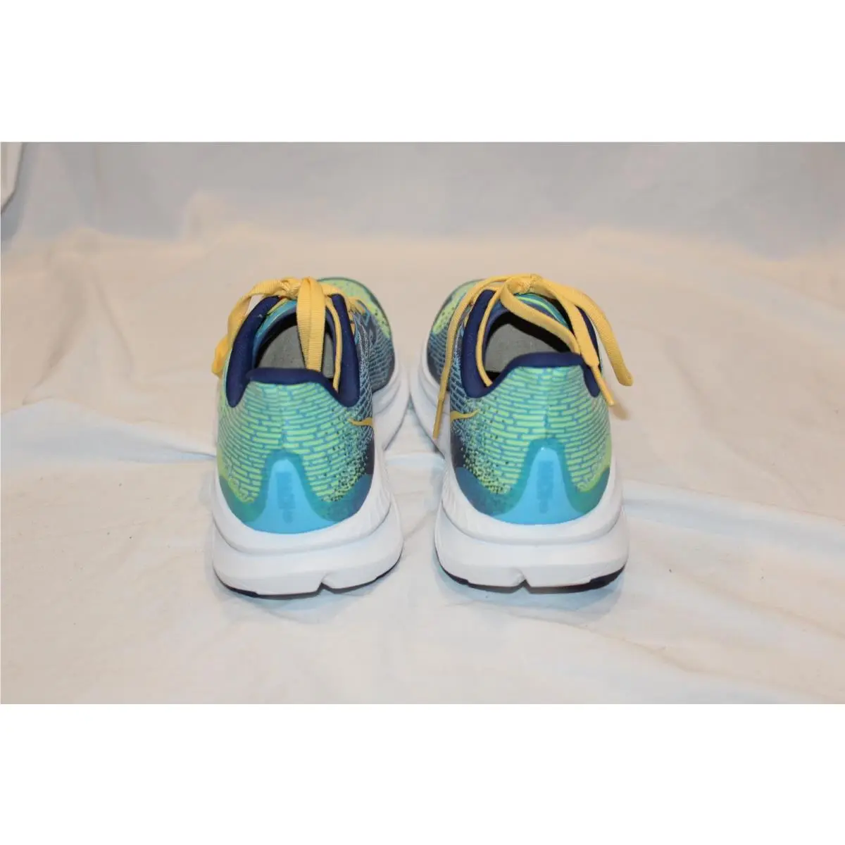 Hoka shoes - Green 3