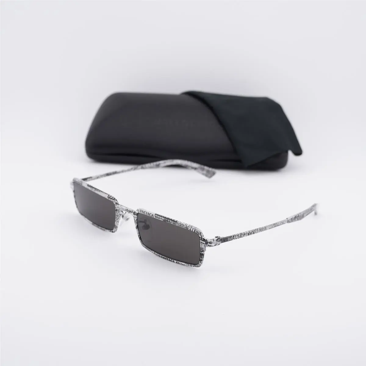 Balenciaga BB0082S 002 White/grey Black 54-20-140 Sunglasses