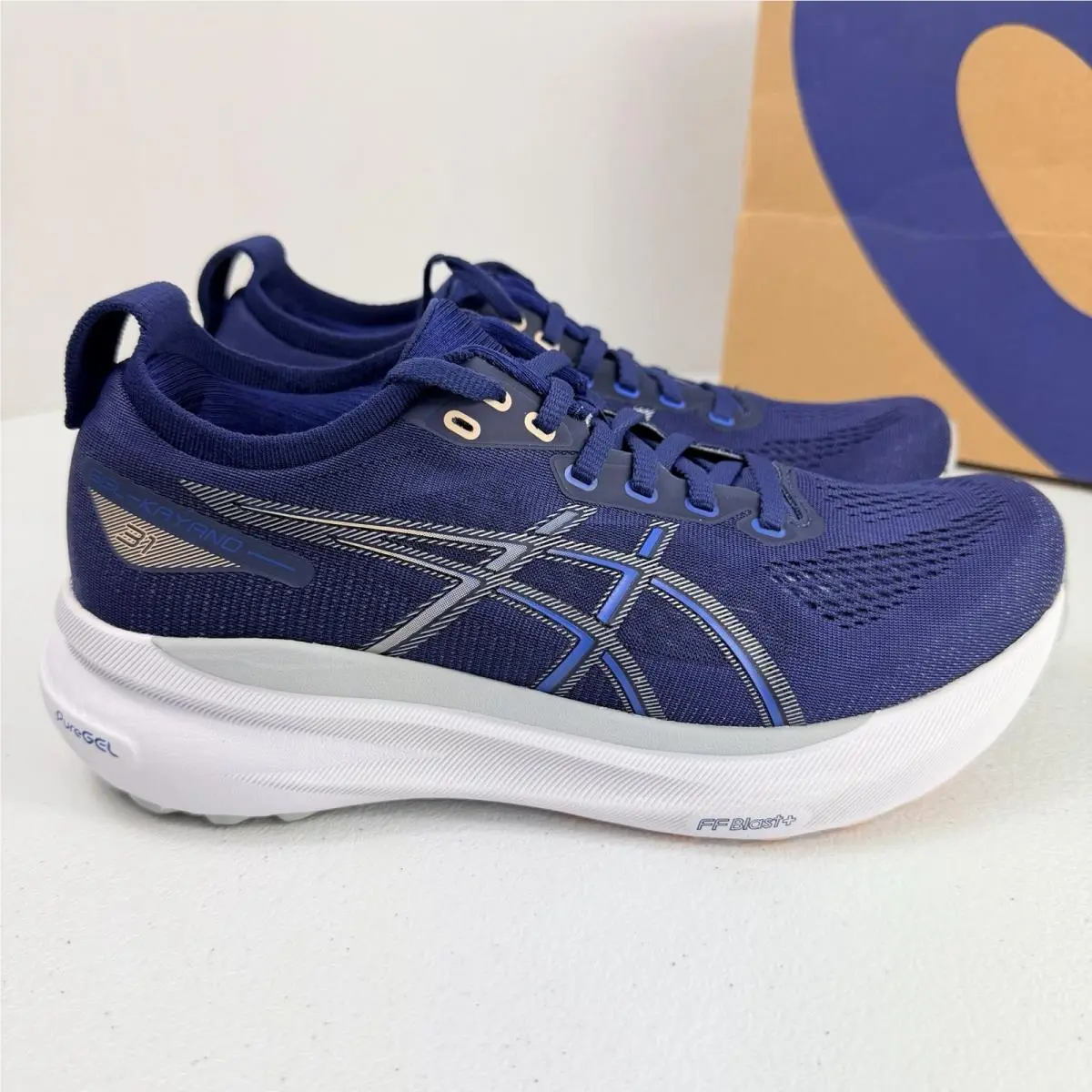 Asics Gel Kayano 31 Women`s Size 8 Indigo Blue Running Shoes 1012B670-403