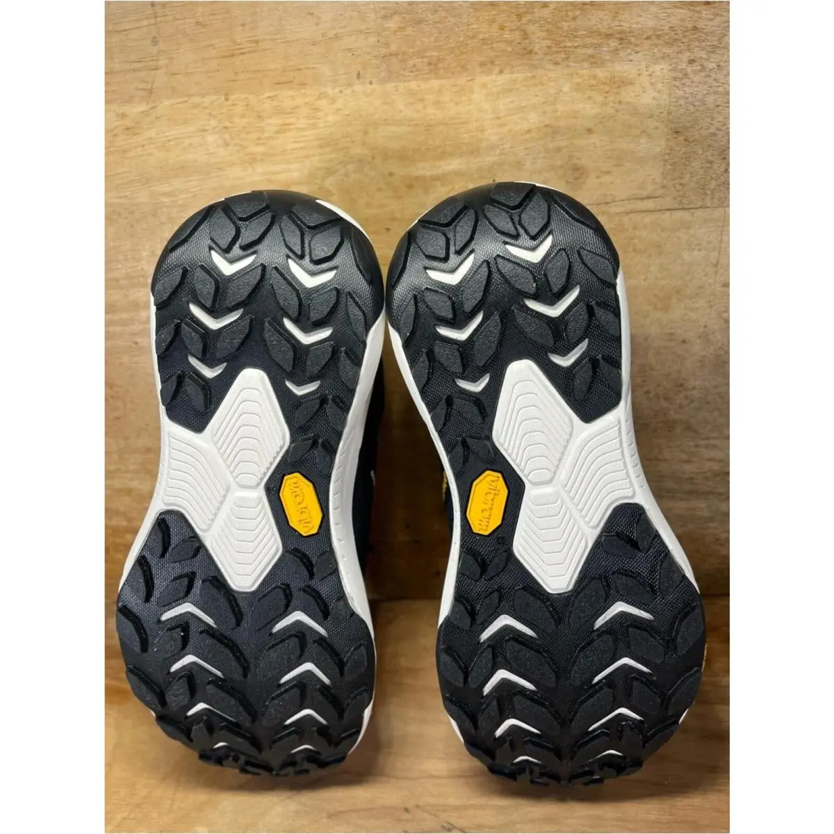 Hoka shoes - Hoka One One Transport - One One Transport - 1164371 - Black 8