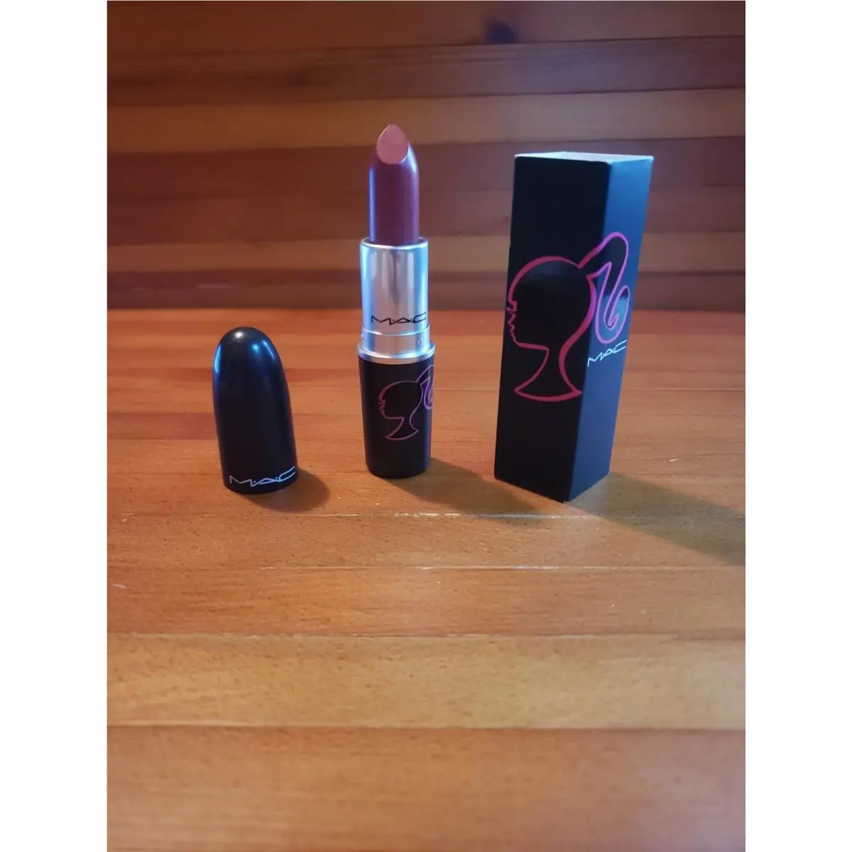 Mac Barbie Limited Edition Frost Lipstick Modern Ms. Lip Stick Hard to Find