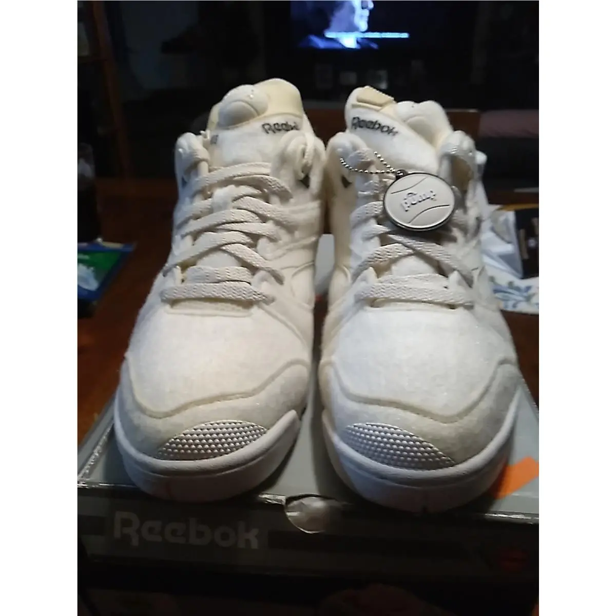 Reebok shoes - Reebok Court Victory Pump - Court Victory Pump - 6-172152 - Whites (UPC: 883181598920) 0