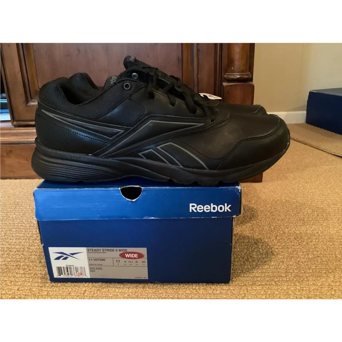 Reebok Steady Stride II Wide Mens Walking Sneaker 11-V57696 11 Wide Never Worn