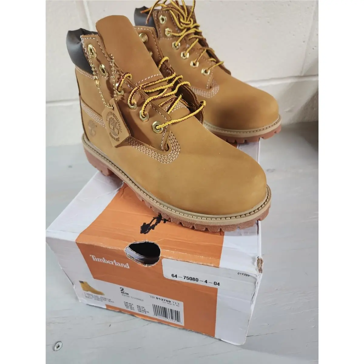 Preschool Timberland 6 Inch Classic Youth 2mm Wheat Nubuck TB012709713