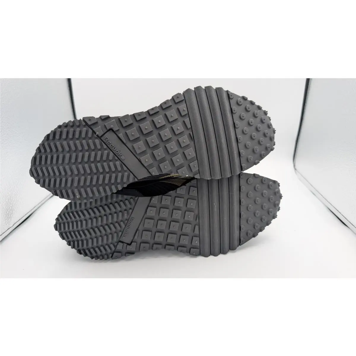 Reebok shoes - Reebok LX2200 - HQ4584 - Black 3