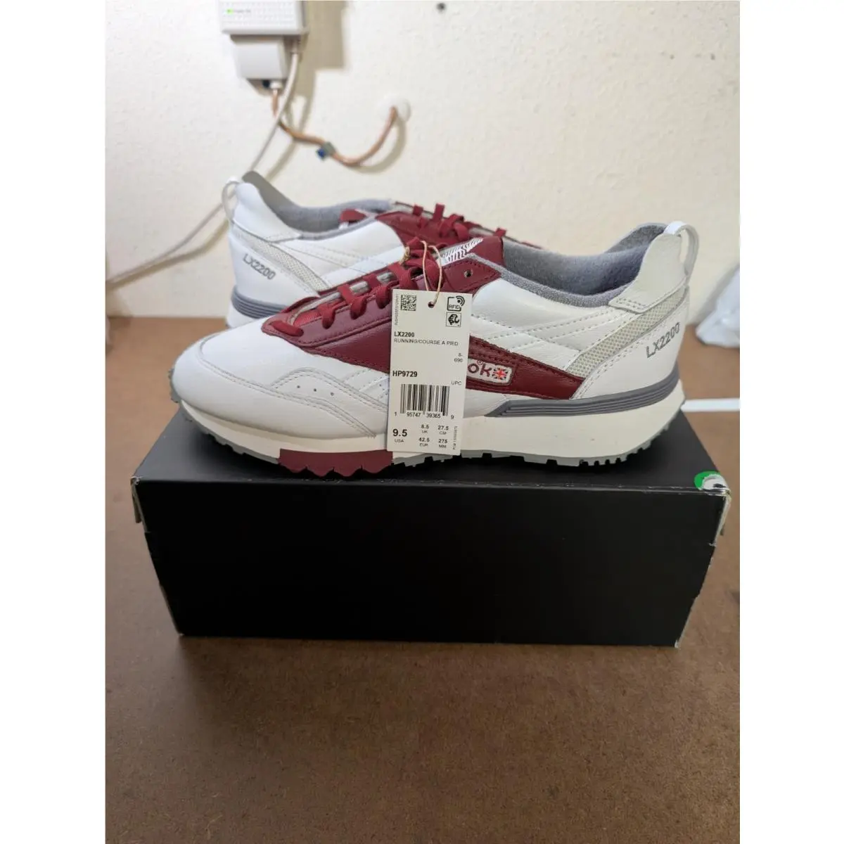 Reebok shoes - Reebok LX2200 - 100062564 - Ftwwht/Clabur/Pugry5 1