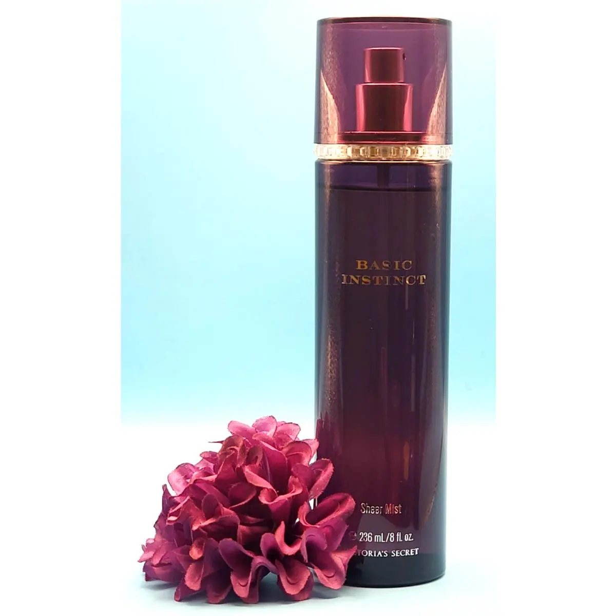 Victoria`s Secret Basic Instinct Sheer Mist 8 OZ