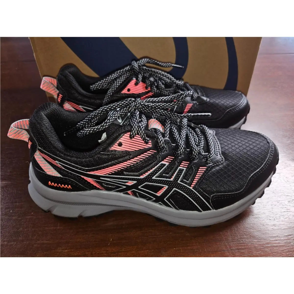 Asics Trail Scout 2 Black Sheet Rock Running Shoes Woman’s 6