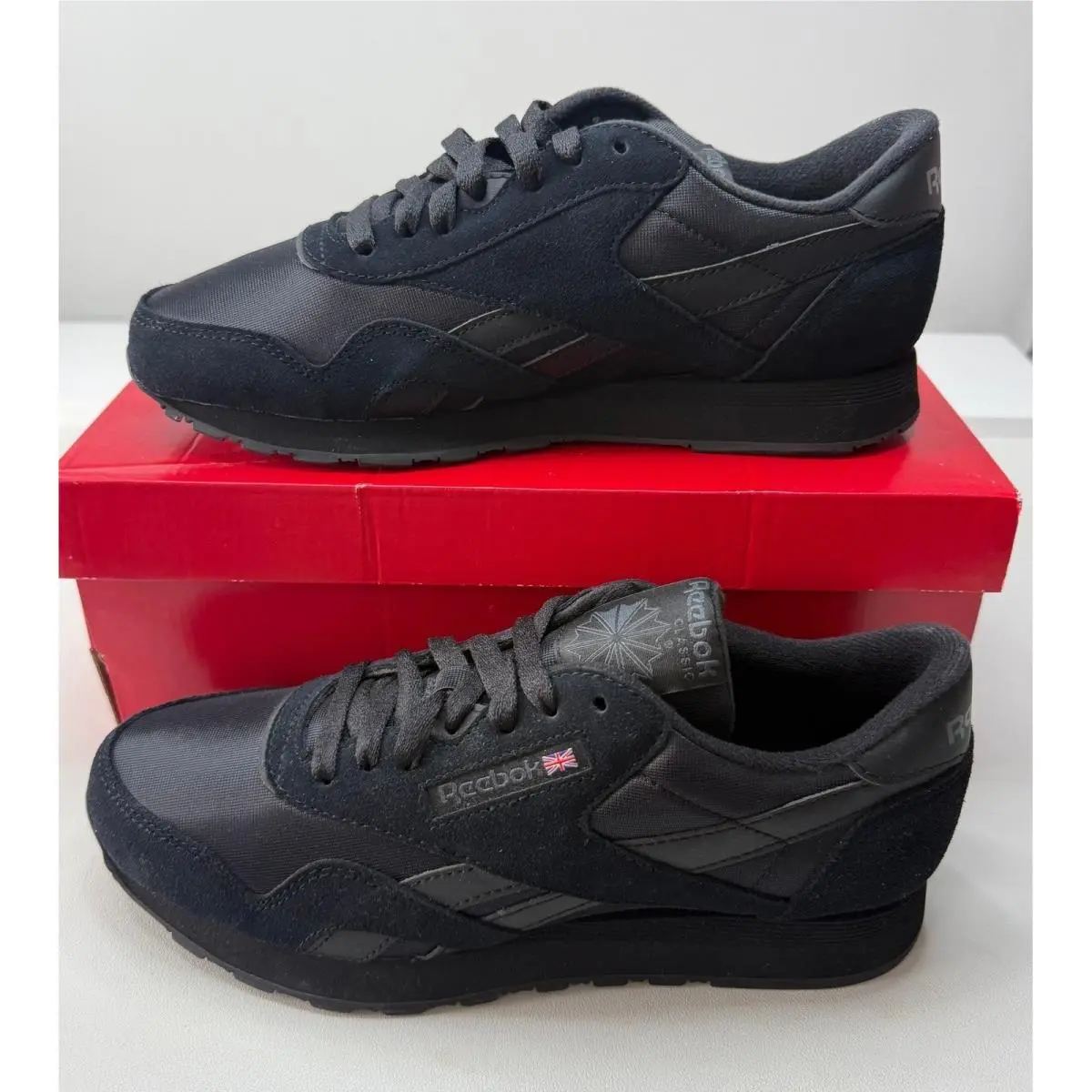 Reebok Classic Nylon Mens Sneakers Triple Black Suede Running Shoes 8