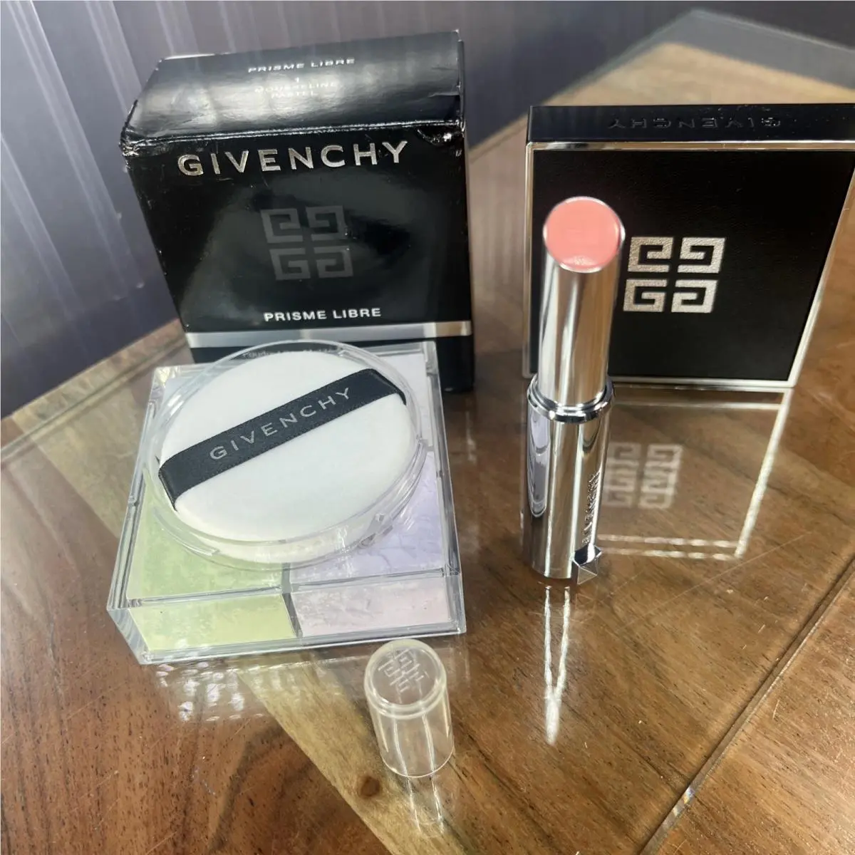Givenchy Prisme Libre Loose Powder Classic 1 Mousseline Pastel Le Rose Perfecto