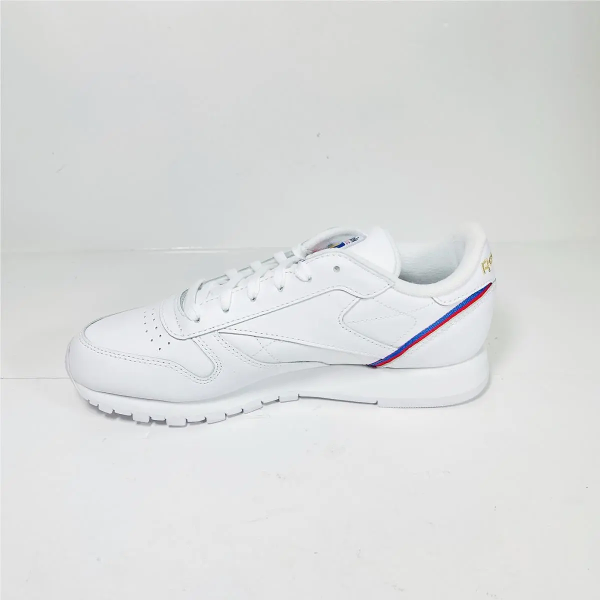 Reebok shoes - Reebok Classic Leather - Classic Leather - EG5975 - White 2