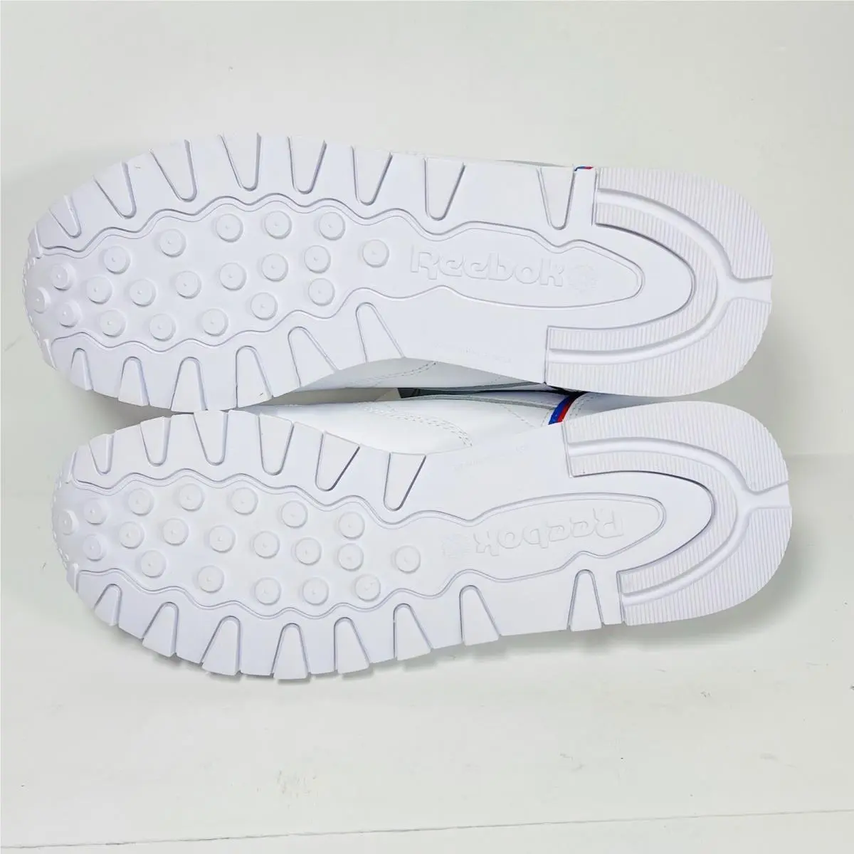Reebok shoes - Reebok Classic Leather - Classic Leather - EG5975 - White 7