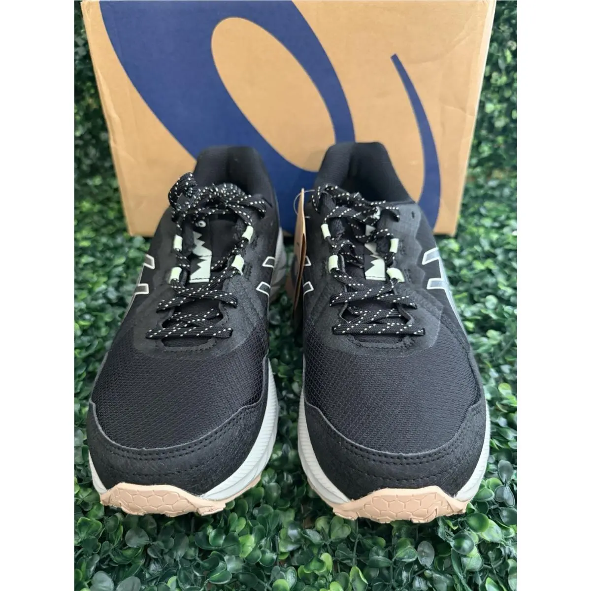 Asics shoes - ASICS GEL-Venture - Black 1
