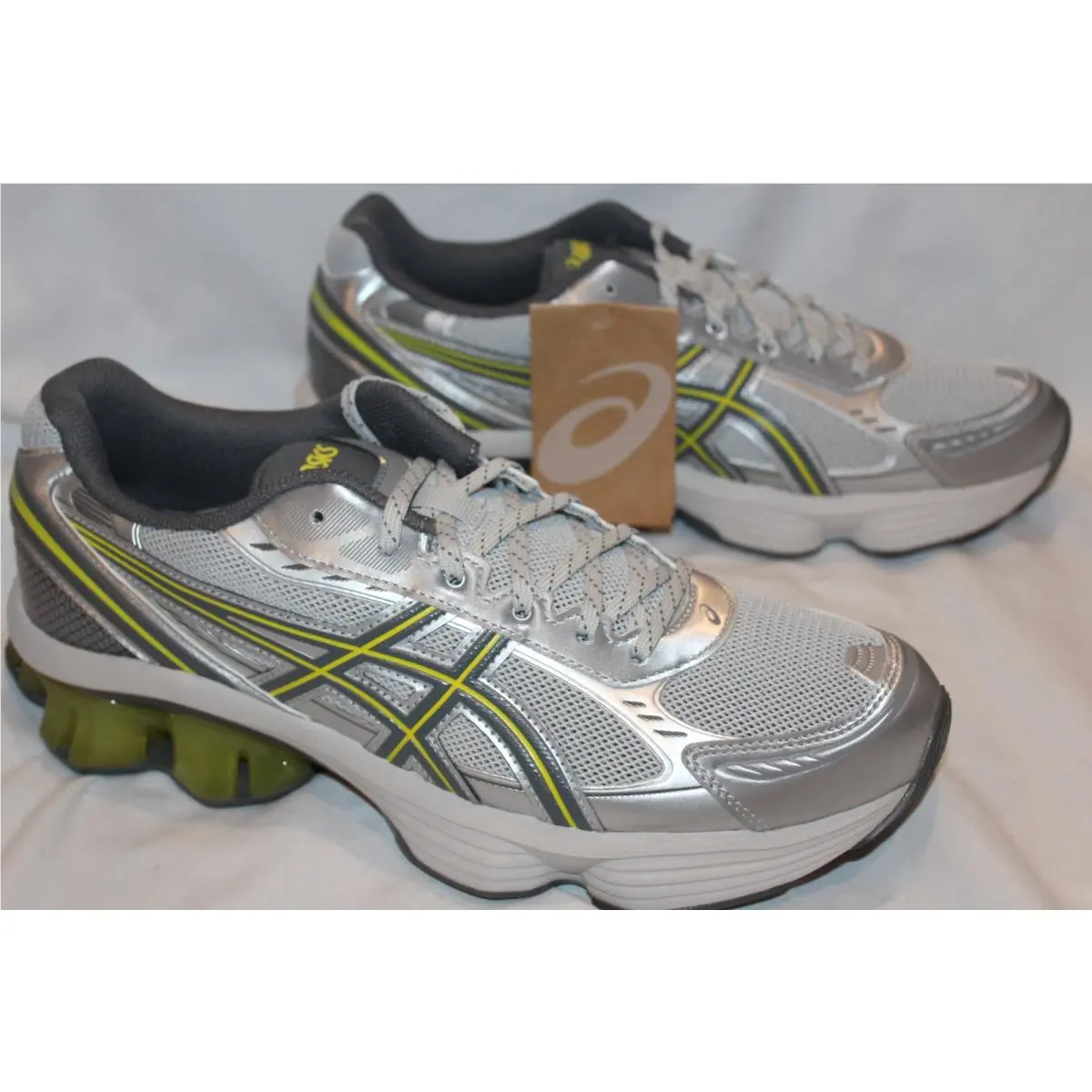 Asics Men`s Gel Kinetic Fluent Athletic Running Sneakers Gray 8.5