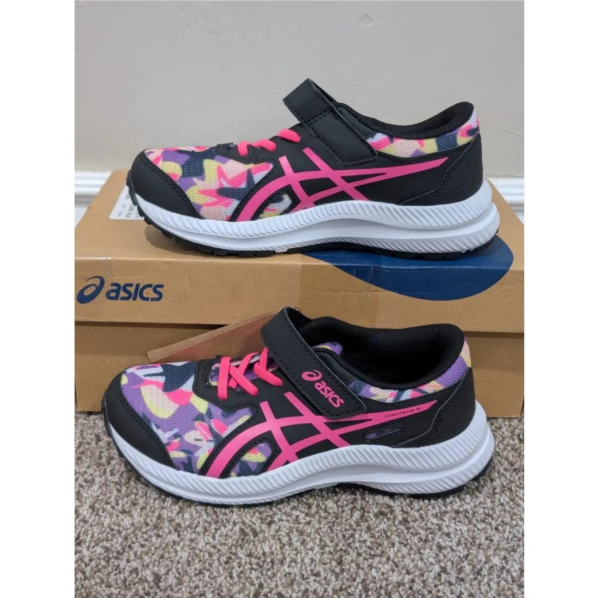 Size 1 Kids Asics Contend 8 PS Black/hot Pink Running Shoes 1014A293-006