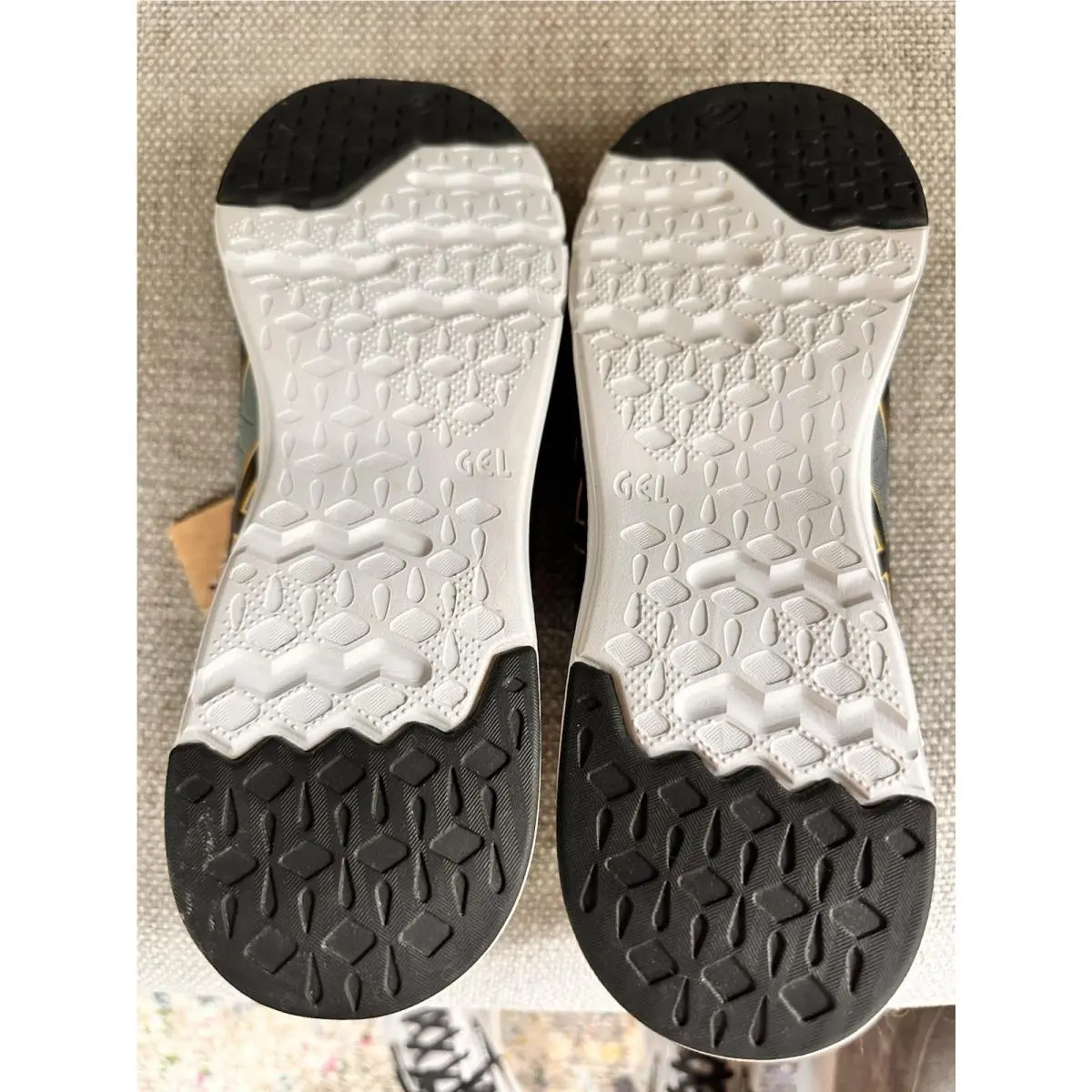 Asics shoes - ASICS Gel Ease Ironclad - Gel Ease Ironclad - Ironclad 3