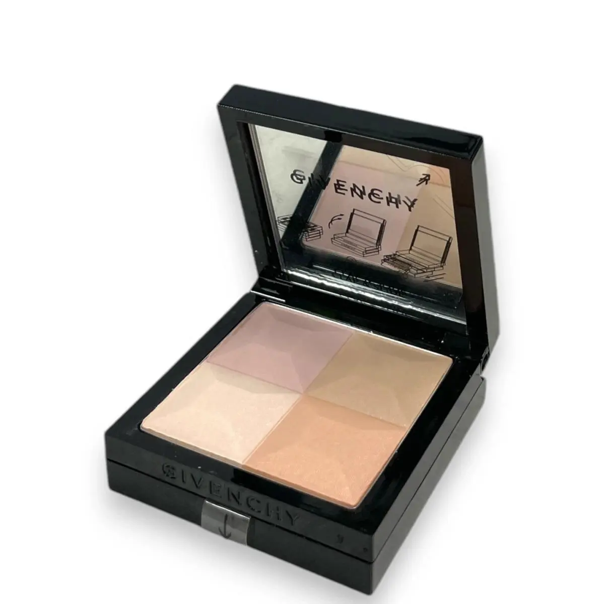 LE Prisme Soft Compact Face Powder 4 Colors 83 Peach Plemetis 0.38OZ by Givenchy