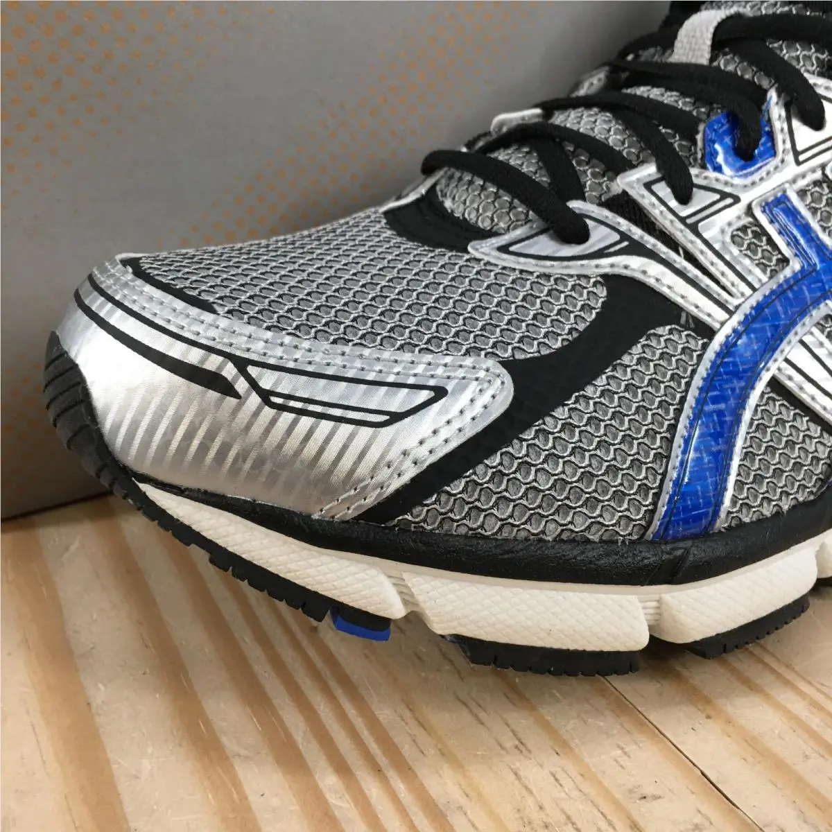Asics shoes - ASICS GT-1000 4 - Silver 1