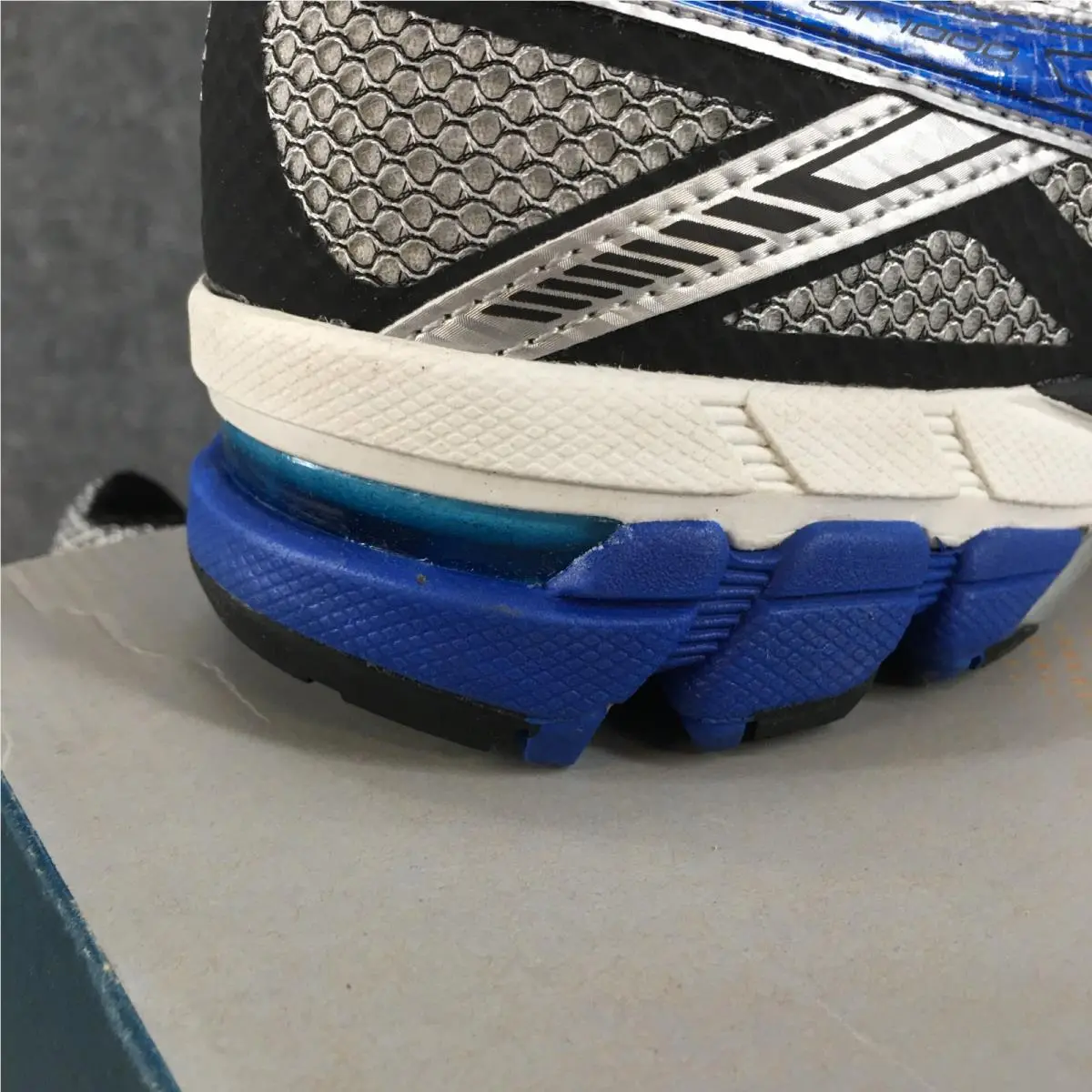 Asics shoes - ASICS GT-1000 4 - Silver 3