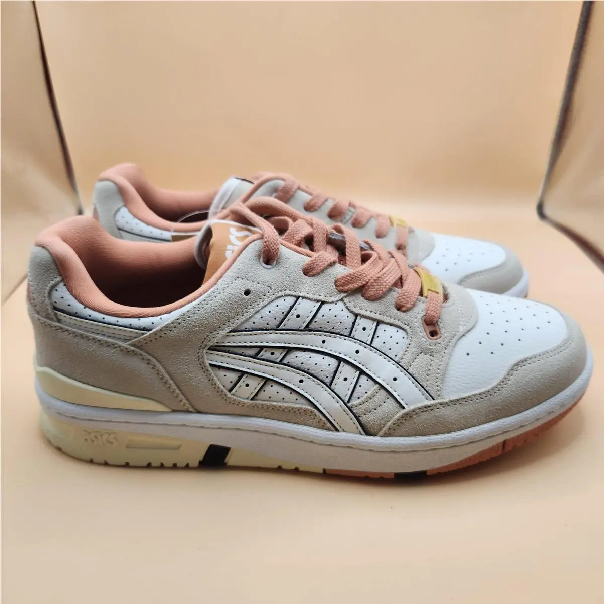 Asics EX89 Shoes Mens Size 10.5 Cream White Low Top Sneakers 1201A963-100