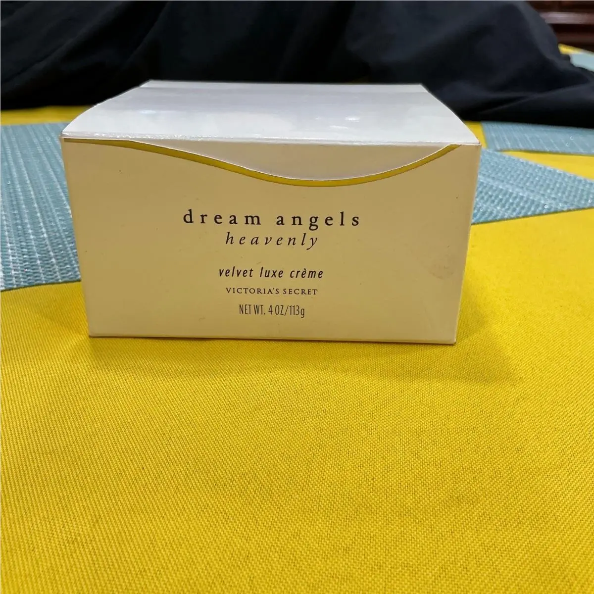 Victoria`s Secret Body Cream Dream Angels Heavenly 4oz Velvet Luxe Creme Box