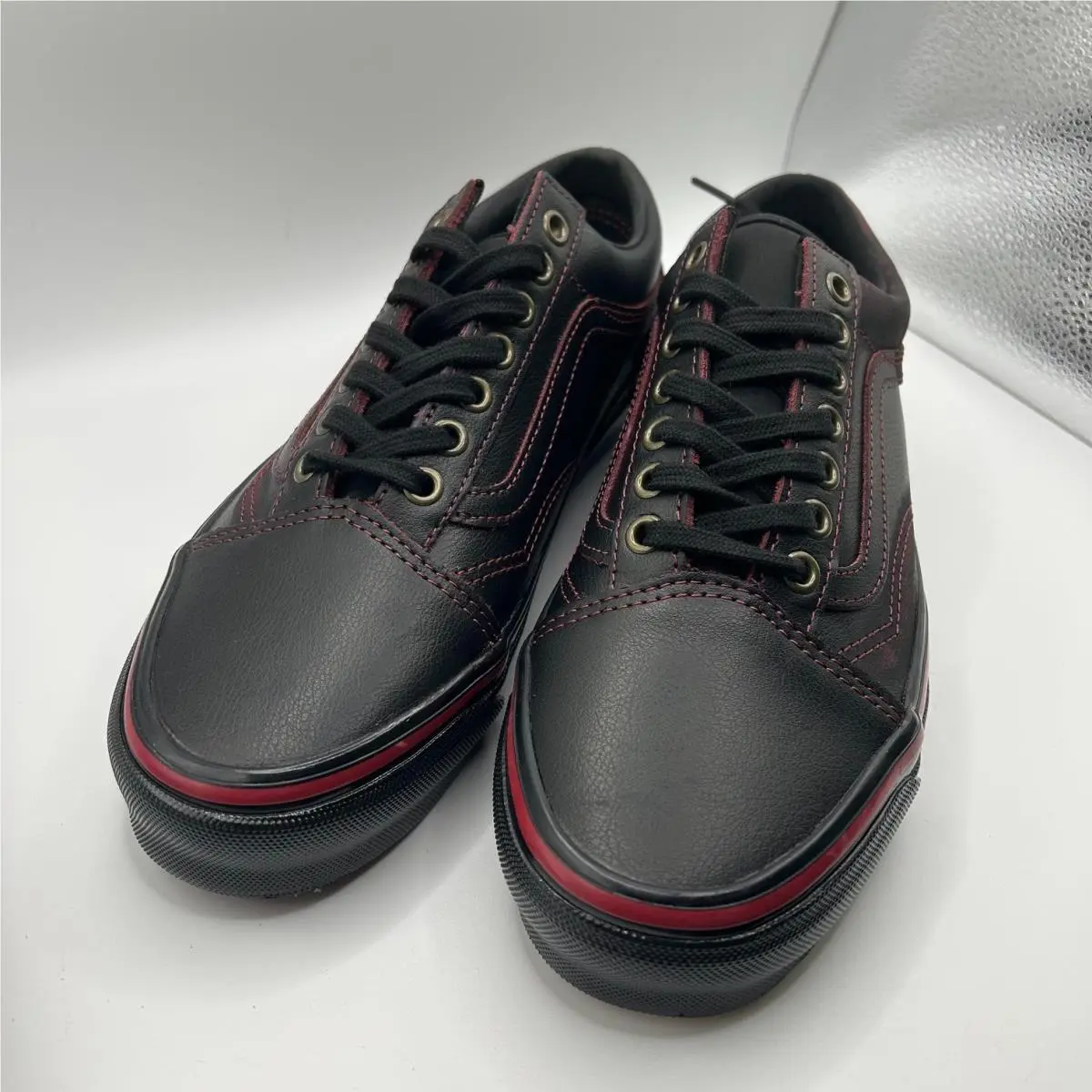 Vans shoes - VANS Old Skool - Old Skool - VN000EDAKRK - Dark Red / Black 1