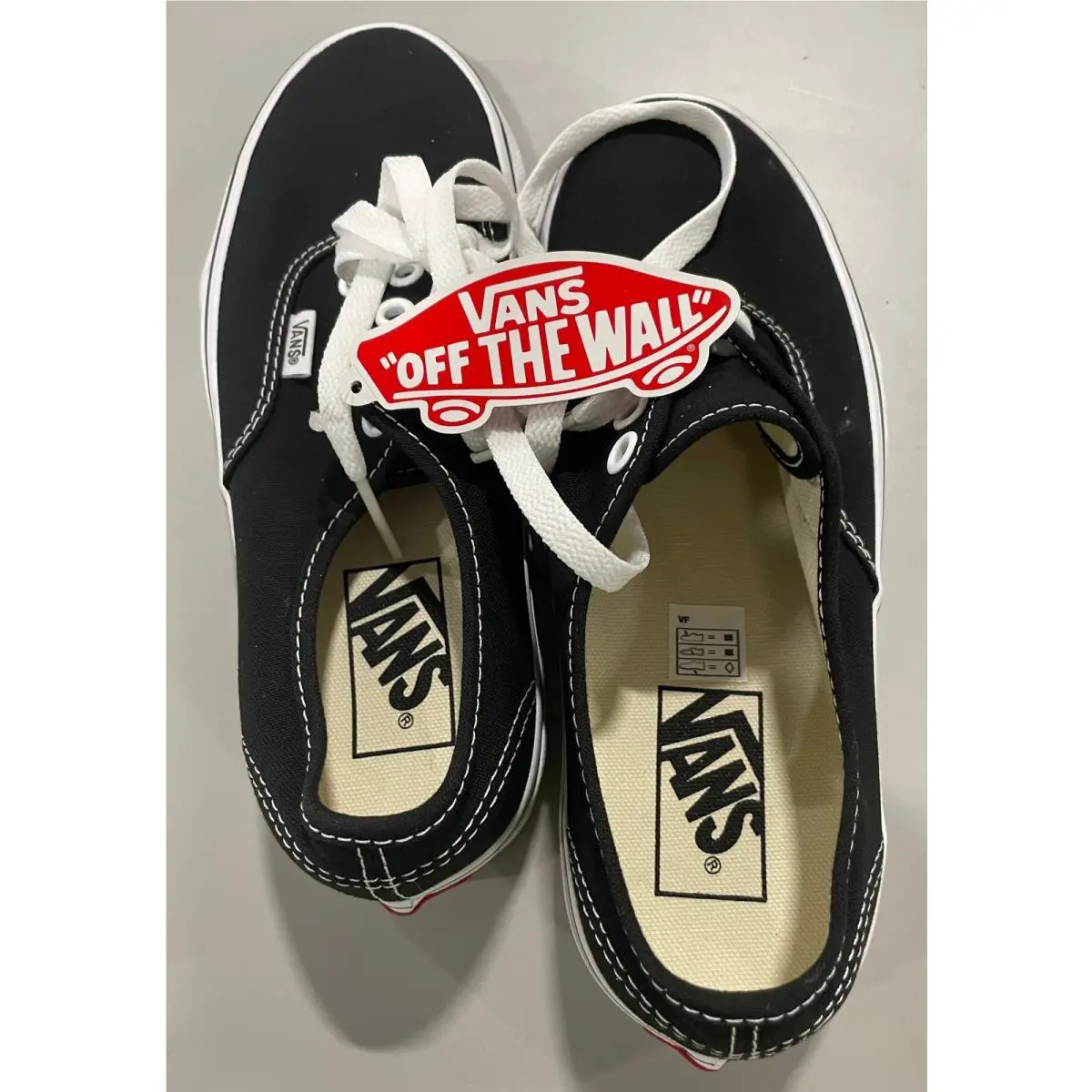 Vans shoes (UPC: 008678999947) 3