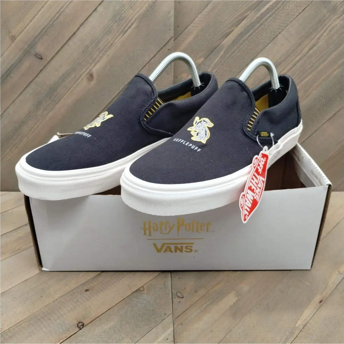 Vans shoes - Vans x Harry Potter Classic Slip On Hufflepuff - Blue 8