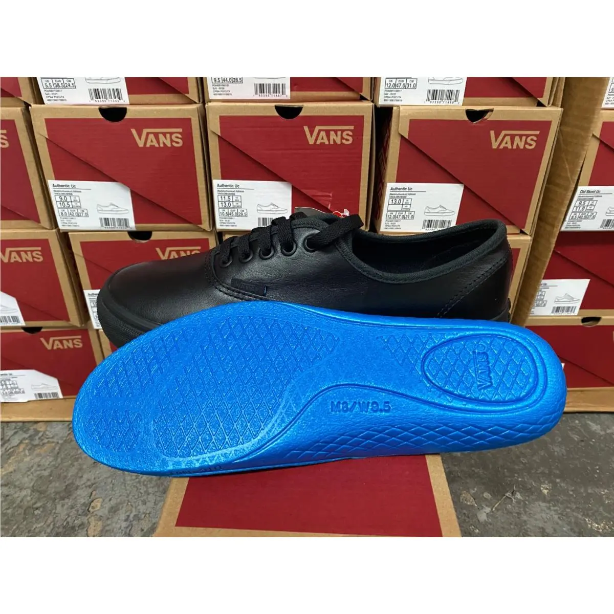 Vans shoes - Black (UPC: 193395018719) 1