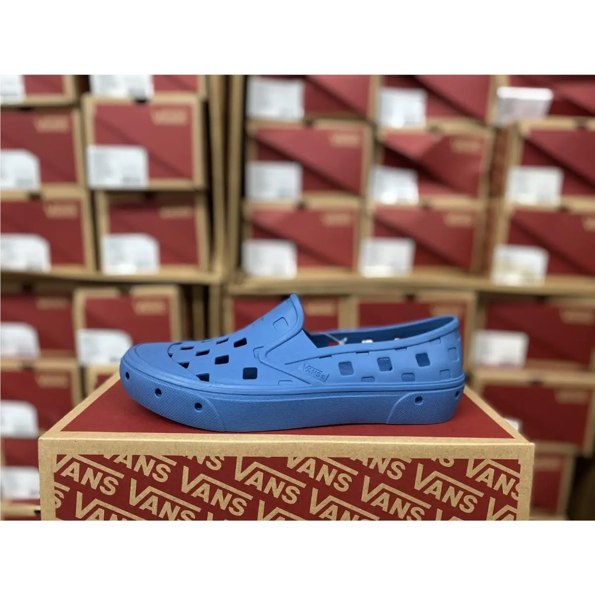 Vans Unisex Trek Slip On - Navy -us Men 5 Women`s 6.5 VN0A5HF8BLK