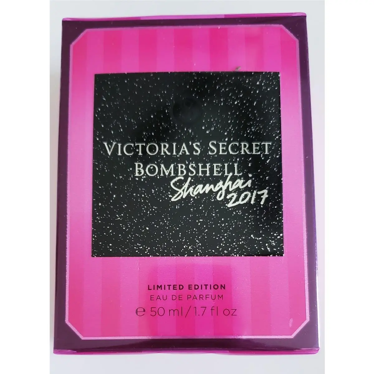 Victoria`s Secret Bombshell Shanghai 2017 Eau De Parfum 1.7 oz
