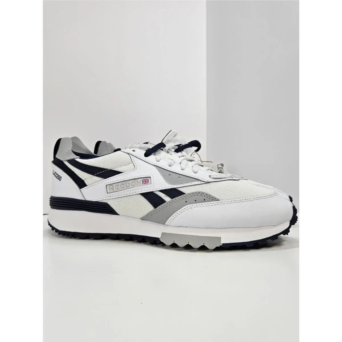 Reebok shoes - Reebok LX2200 - GW7201 - White 0