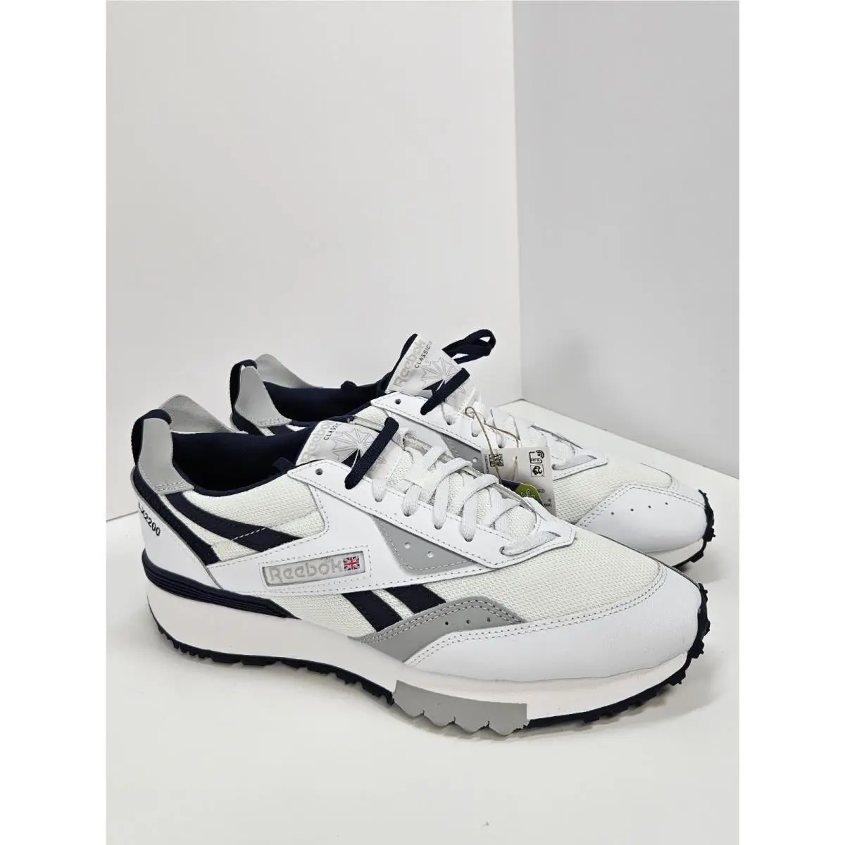 Reebok shoes - Reebok LX2200 - GW7201 - White 1