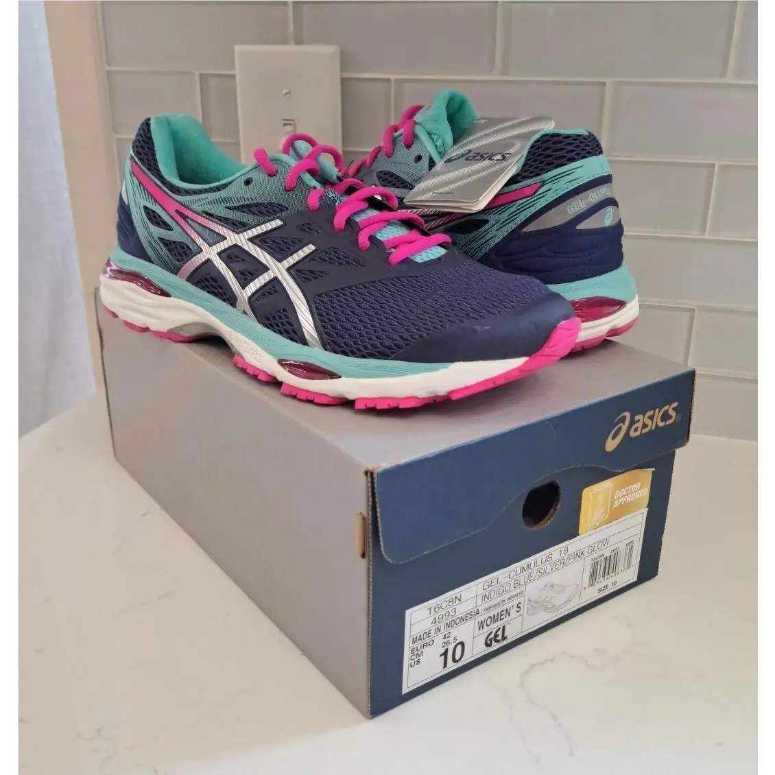 2016 Asics Gel-cumulus 18 Indigo Blue/pink Glow Women`s 10 Running Shoes