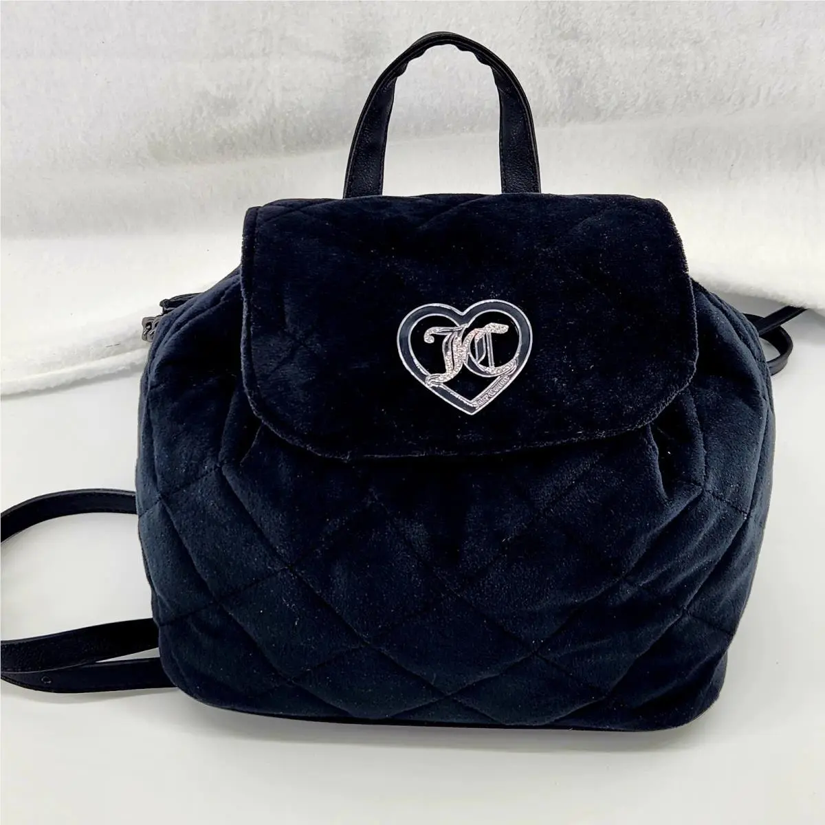 Juicy Couture Quilted Velour 2-n-1 Backpack Liquorice Black Heart Logo 11JCDS8MX