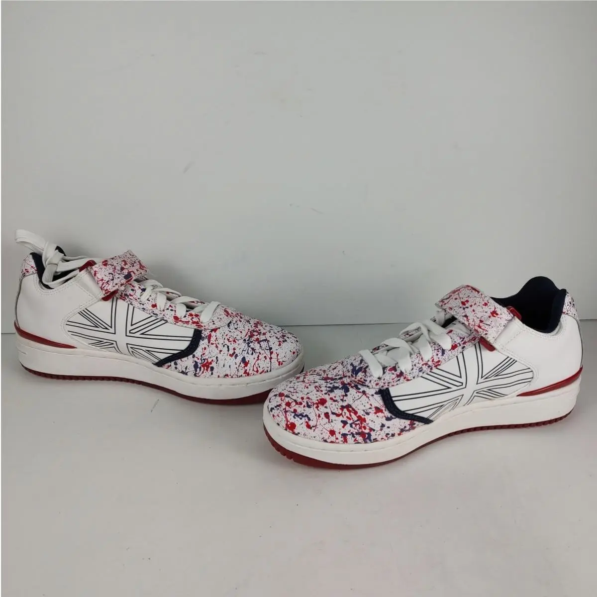 Reebok shoes - White 1