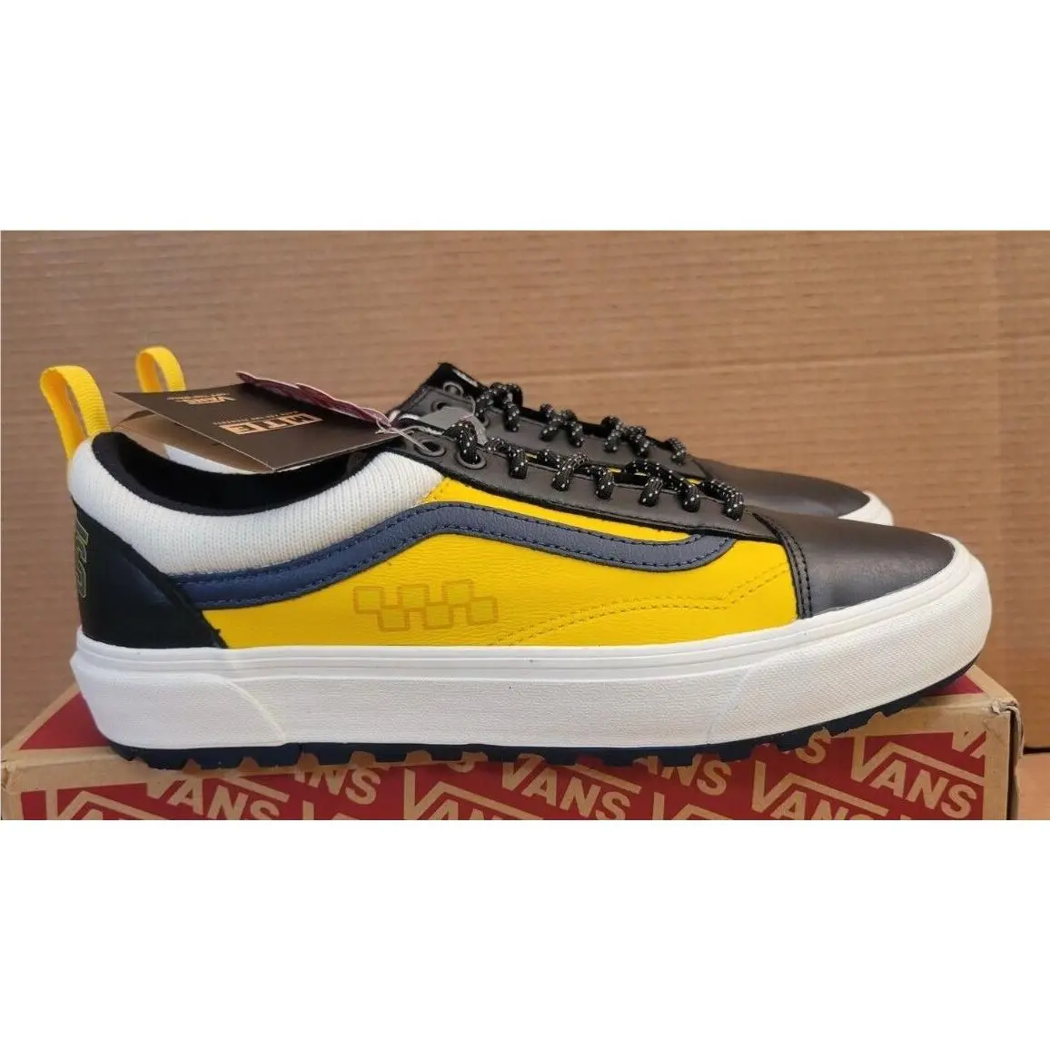 Vans shoes - Varsity Black/Spectra Yellow (UPC: 192828996518) 7