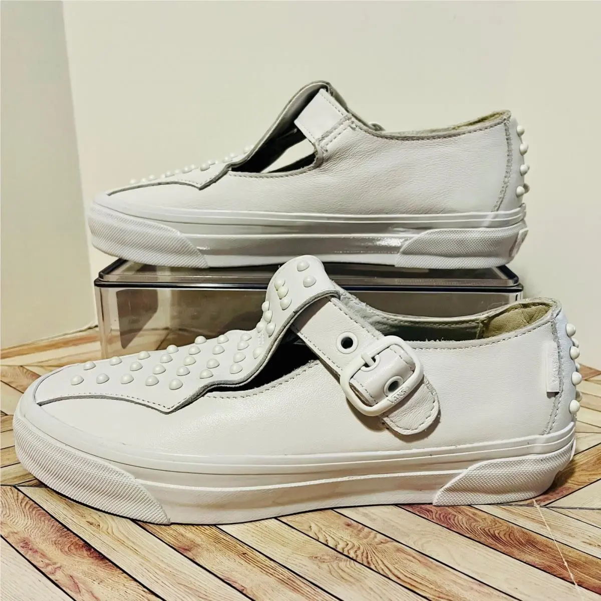 Vans Premium Mary Jane Pearl White Leather Shoe Men 6 Women 7.5 Buckle Style 93