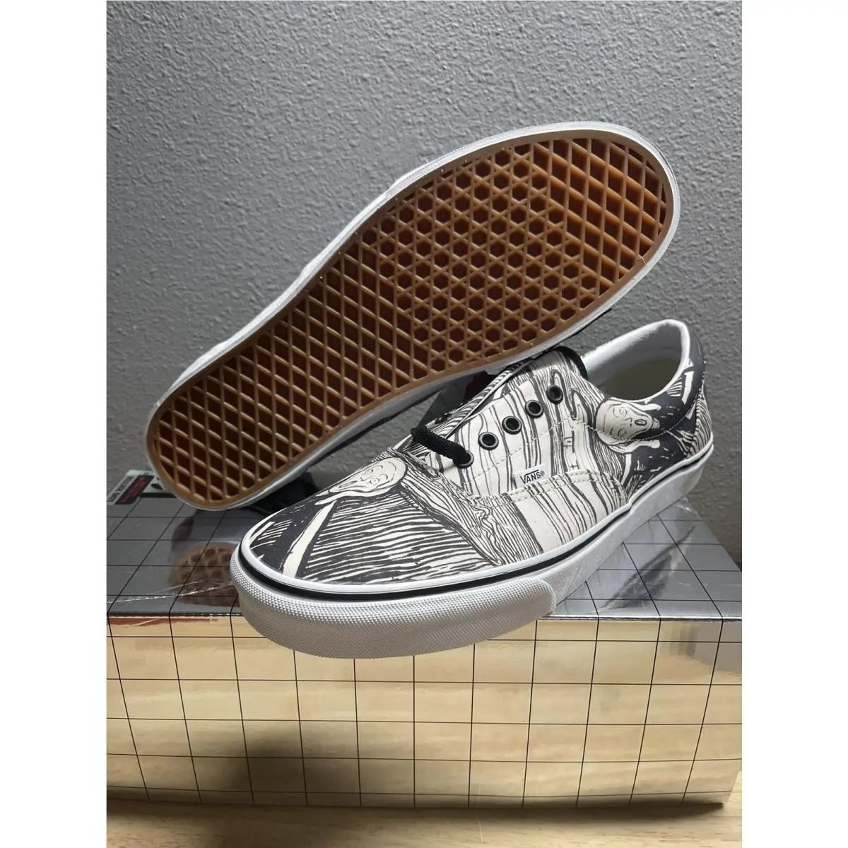 Vans shoes - Moma - Moma - Black White (UPC: 0192825716706) 0