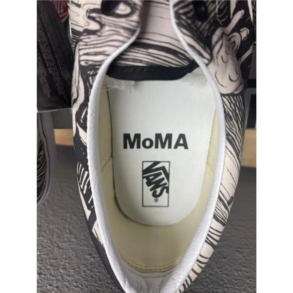 Vans shoes - Moma - Moma - Black White (UPC: 0192825716706) 4