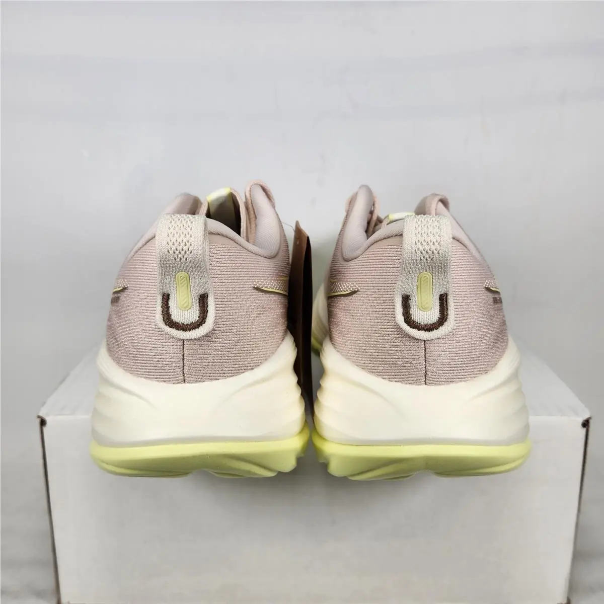 Asics shoes - ASICS GEL-Cumulus - Beige 2