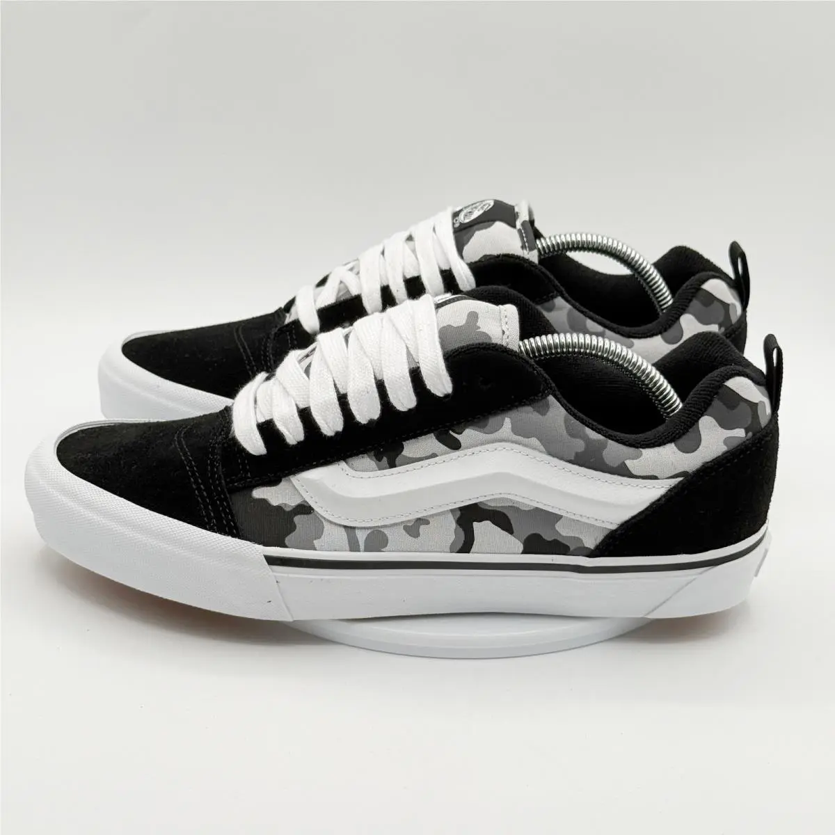 Vans shoes - VANS Knu Skool - Knu Skool - VN000D22BZW - Multicolor (UPC: 197804442706) 6