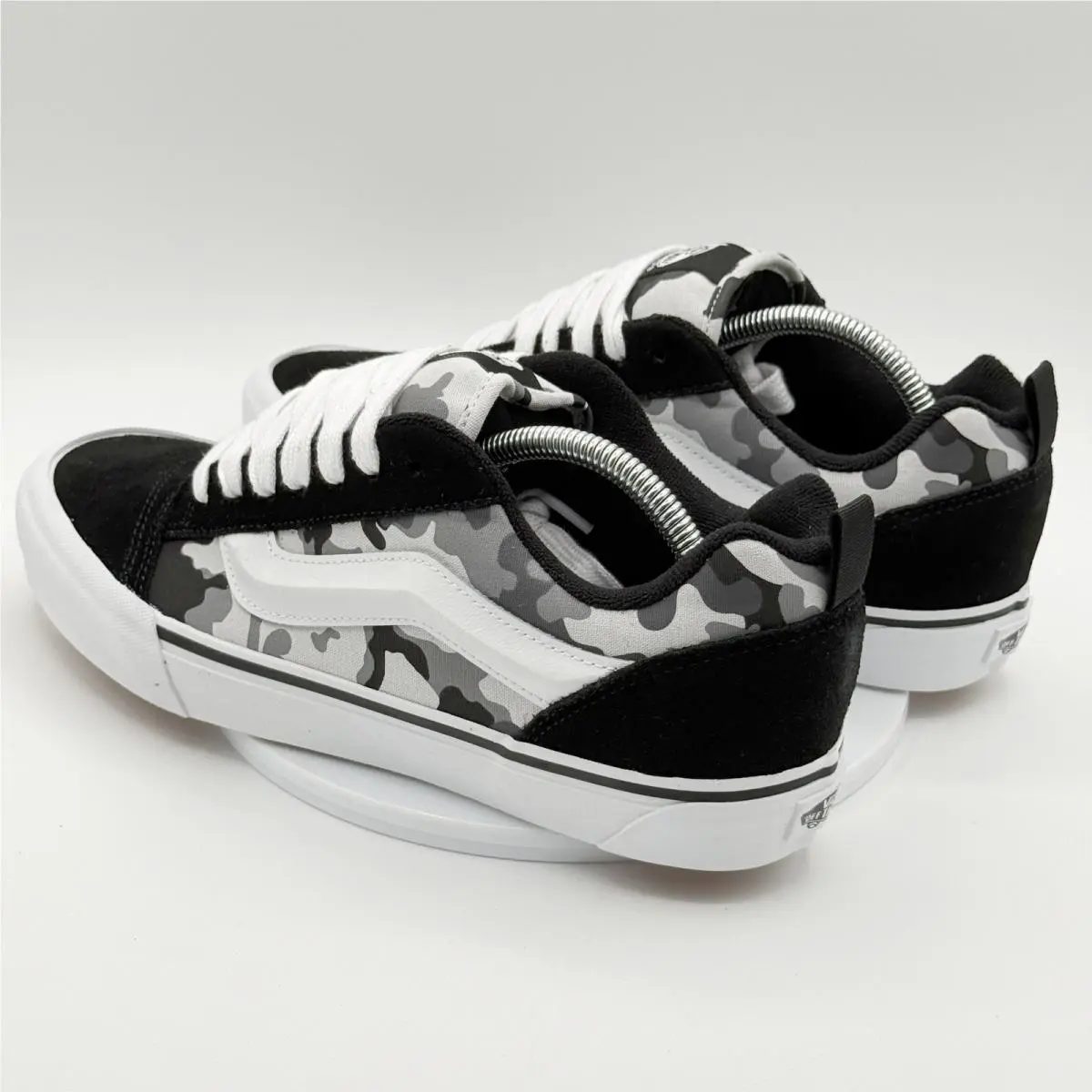 Vans shoes - VANS Knu Skool - Knu Skool - VN000D22BZW - Multicolor (UPC: 197804442706) 7