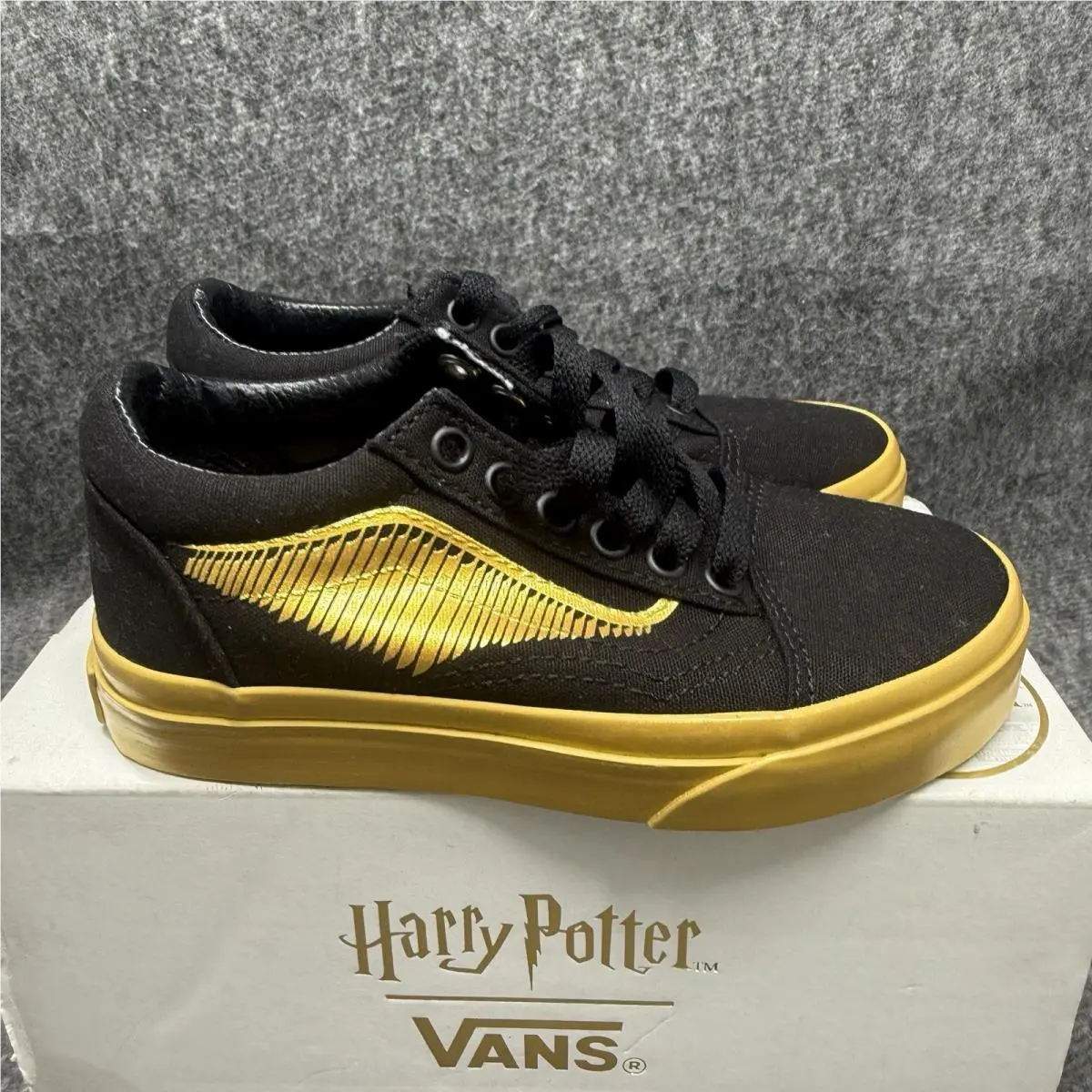 Vans Harry Potter Old Skool Elastic Deathly Hallows Black Kicks Kids Size 12